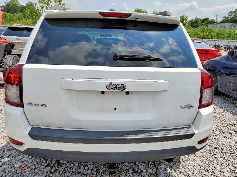 Photo 6 from auction – 2014 JEEP COMPASS with VIN 1C4NJDEB2ED848112