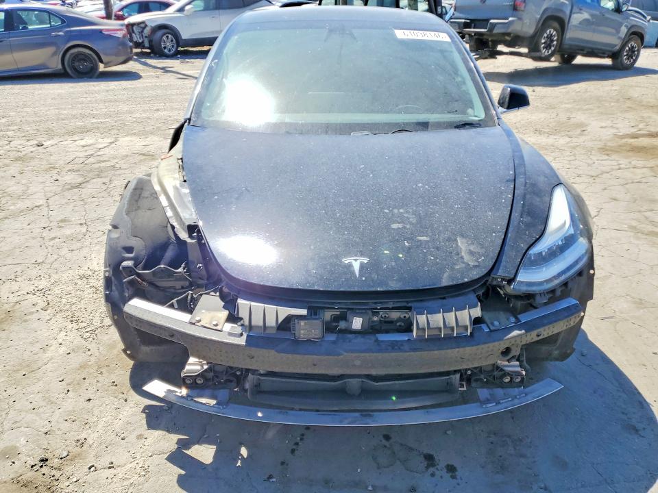 Photo 5 from auction – 2019 TESLA MODEL 3 with VIN 5YJ3E1EB2KF208979