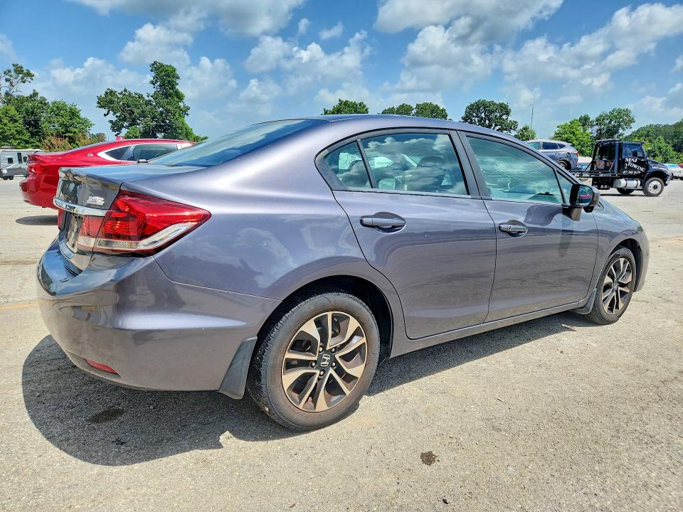 Photo 3 from auction – 2015 HONDA CIVIC with VIN 19XFB2F8XFE083014