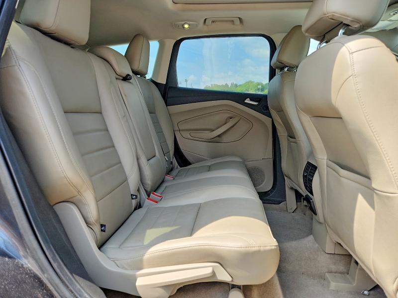 Photo 11 from auction – 2016 FORD ESCAPE with VIN 1FMCU9J92GUA06562