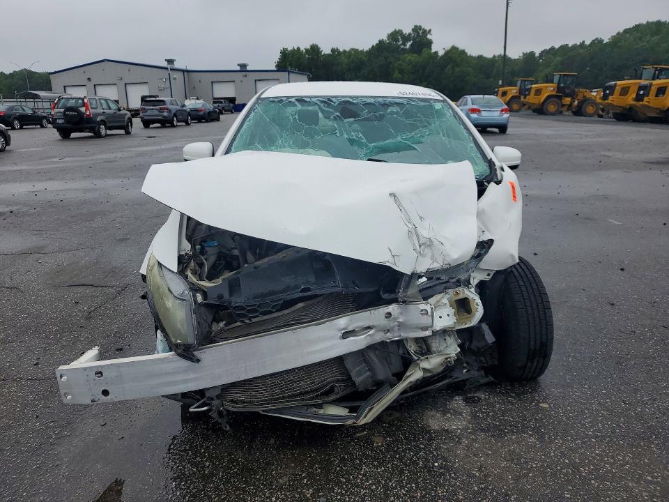 Photo 5 from auction – 2014 HONDA CIVIC with VIN 2HGFB2F55EH507452
