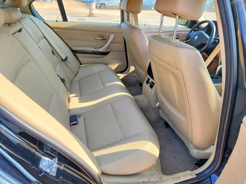 Photo 10 from auction – 2011 BMW 328 with VIN WBAPH7C50BE460009