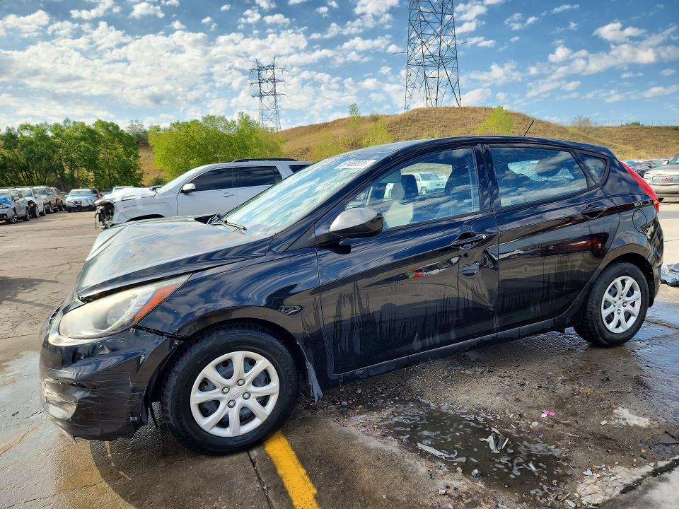 HYUNDAI ACCENT 2013 with VIN KMHCT5AE8DU087779 - Photo from auction