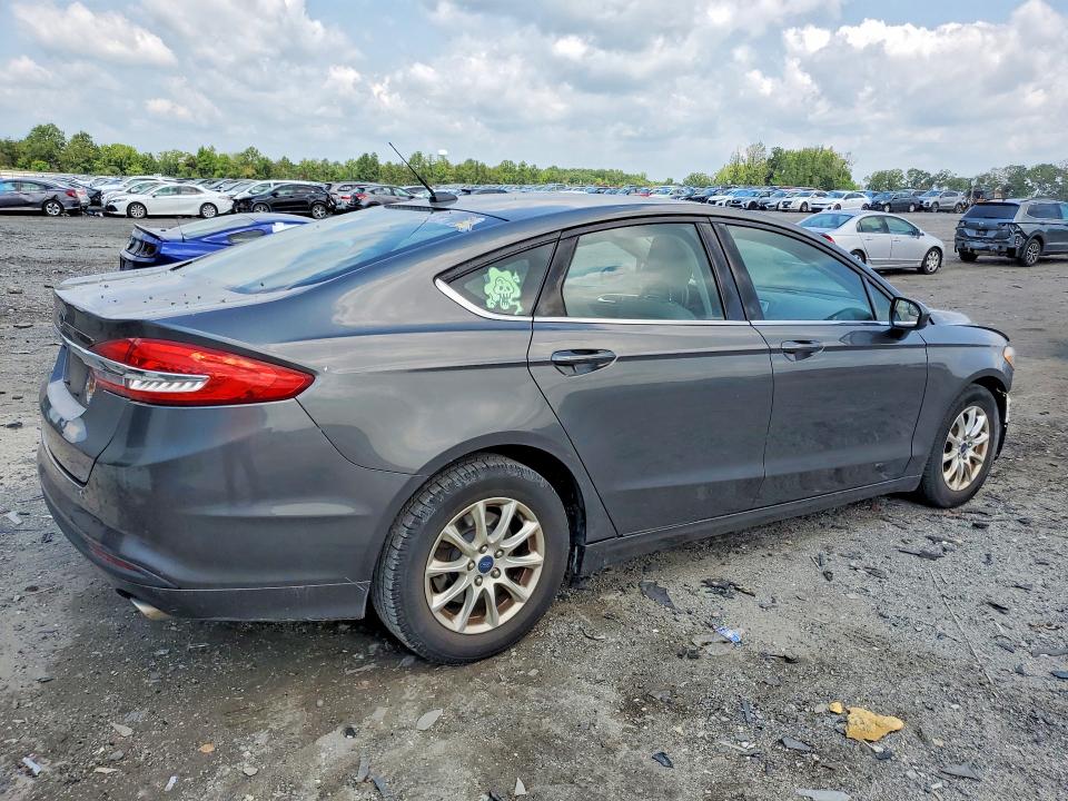 Photo 3 from auction – 2018 FORD FUSION with VIN 3FA6P0G74JR148863