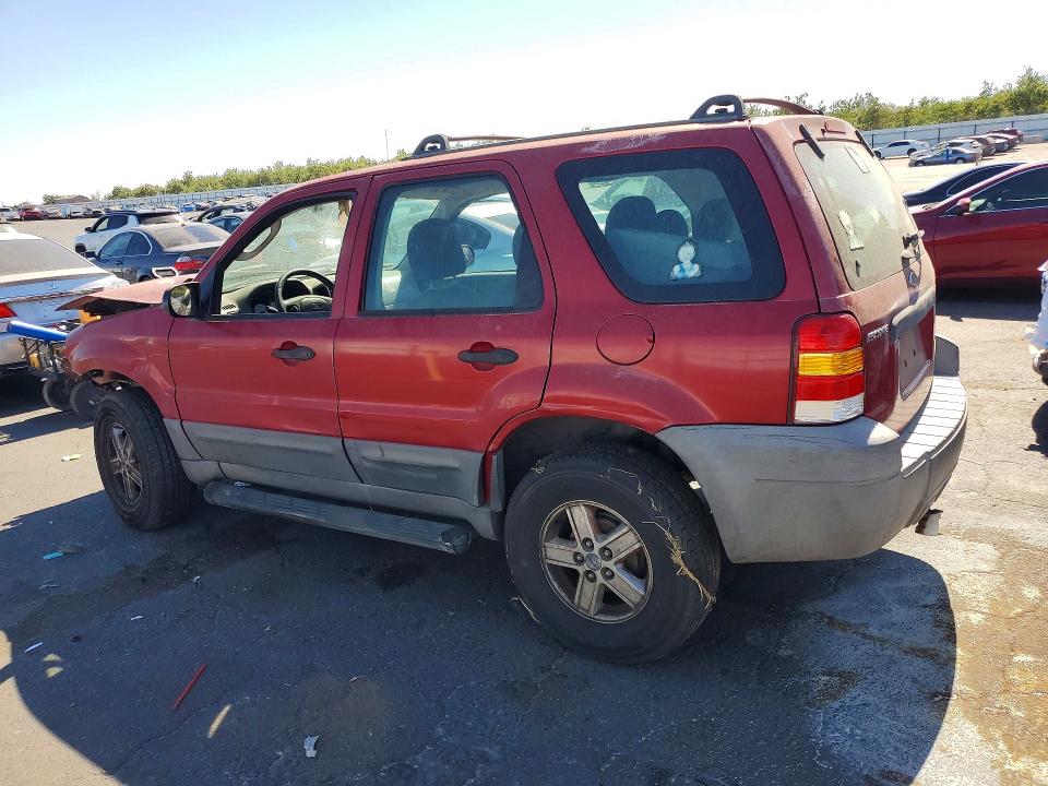 Photo 2 from auction – 2005 FORD ESCAPE with VIN 1FMYU02Z35KA29423