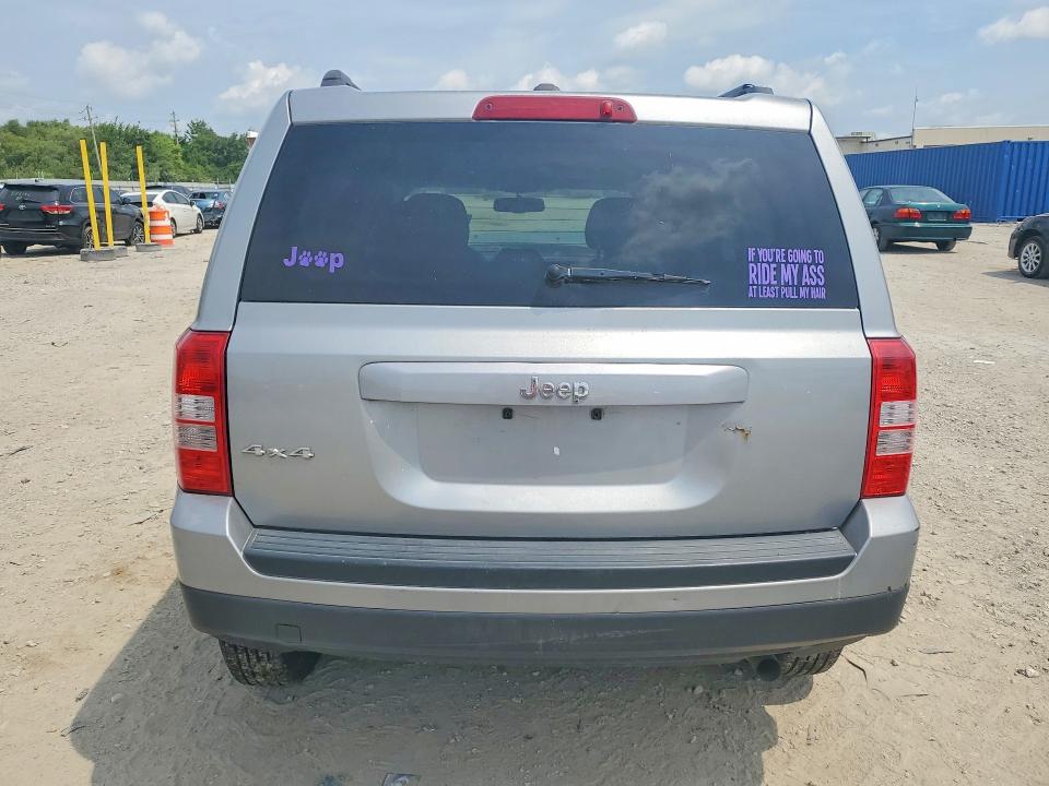 Photo 6 from auction – 2016 JEEP PATRIOT with VIN 1C4NJRBB4GD778438