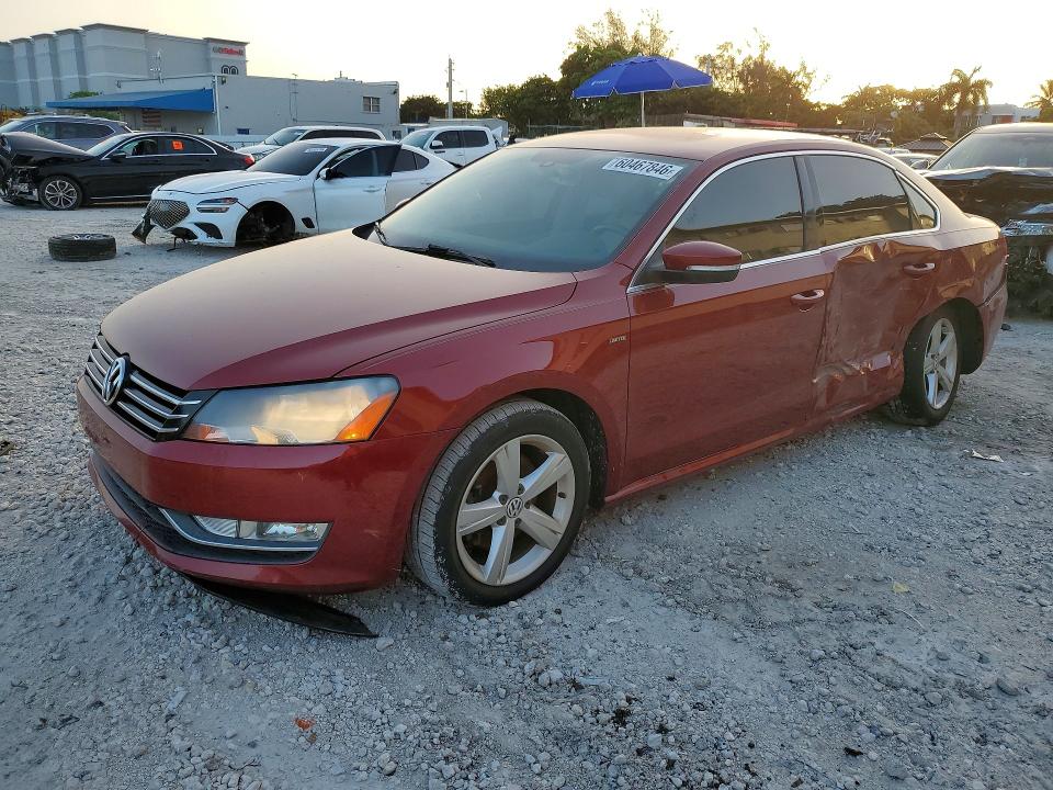 VOLKSWAGEN PASSAT 2015 with VIN 1VWAS7A34FC119643 - Photo from auction