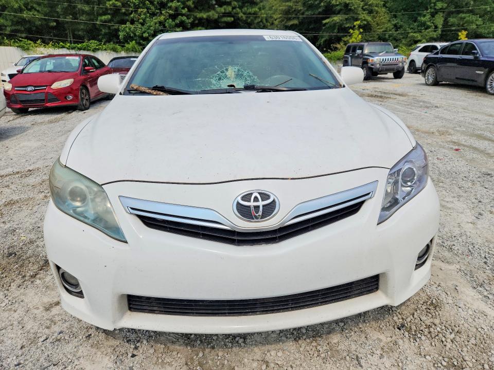 Photo 5 from auction – 2011 TOYOTA CAMRY with VIN 4T1BB3EKXBU128624