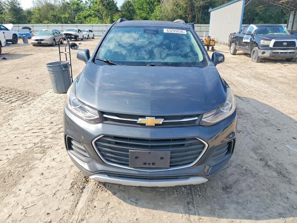 Photo 5 from auction – 2017 CHEVROLET TRAX with VIN 3GNCJLSB1HL268412