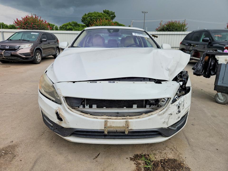 Photo 5 from auction – 2014 VOLVO S60 with VIN YV1612FS1E2277550