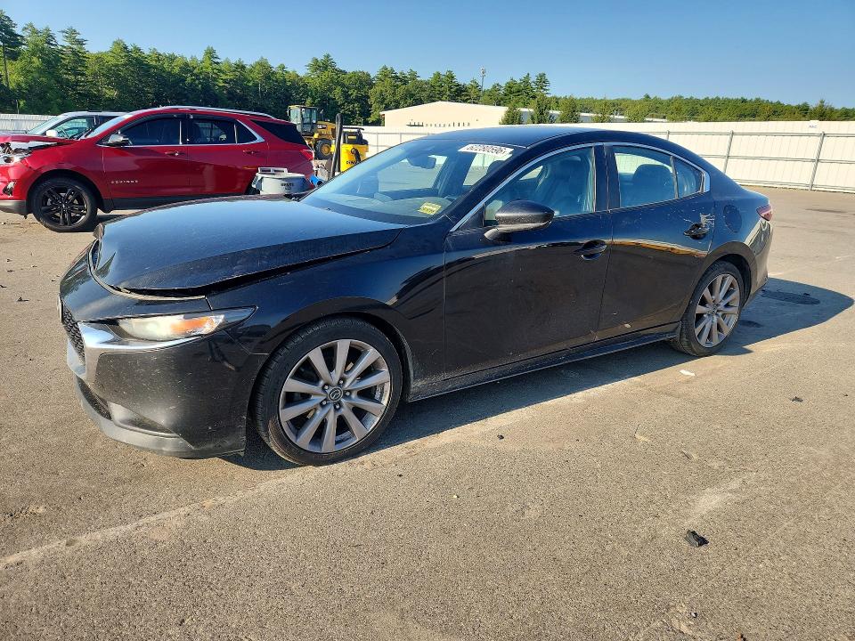MAZDA 3 2019 with VIN JM1BPBAM9K1132236 - Photo from auction