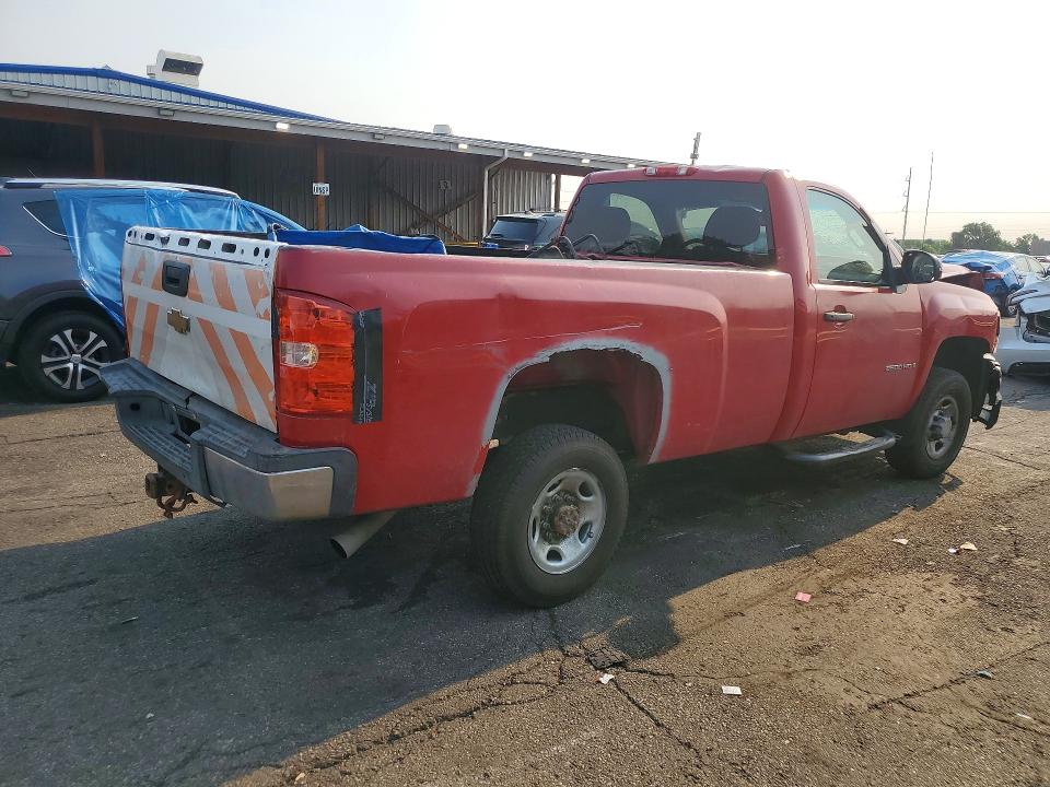 Photo 3 from auction – 2007 CHEVROLET SILVERADO with VIN 1GCHC24K17E588361