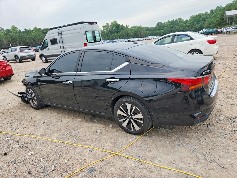 Photo 2 from auction – 2021 NISSAN ALTIMA with VIN 1N4BL4DV6MN410359