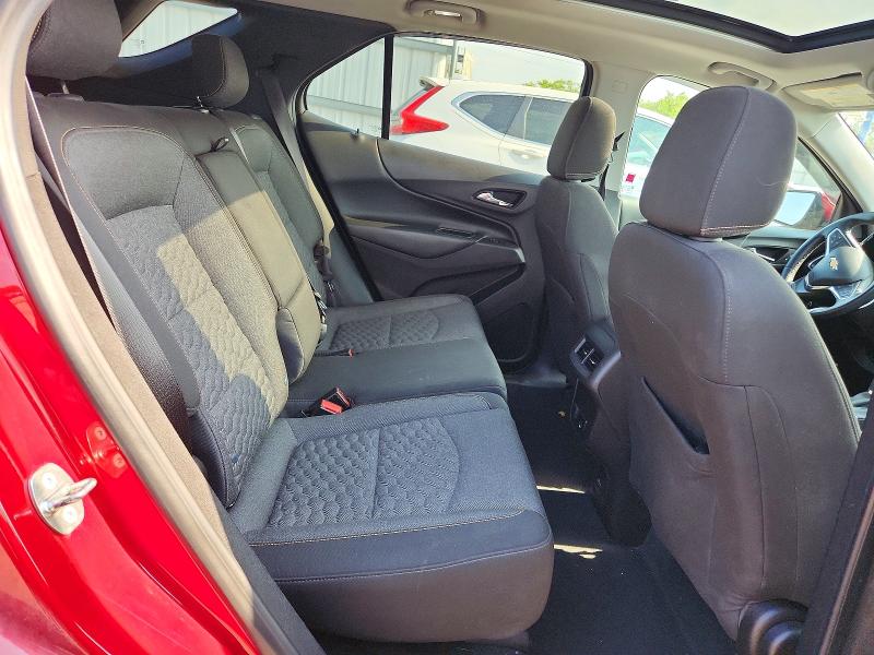 Photo 11 from auction – 2018 CHEVROLET EQUINOX with VIN 3GNAXJEV8JS513167