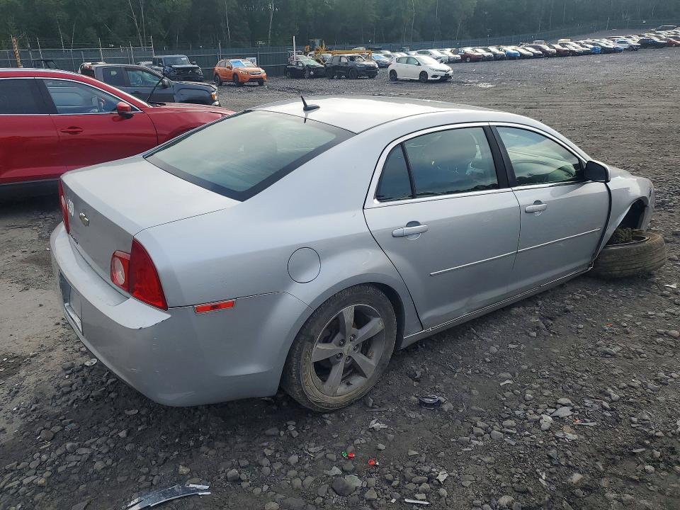 Photo 3 from auction – 2011 CHEVROLET MALIBU with VIN 1G1ZC5E11BF264155