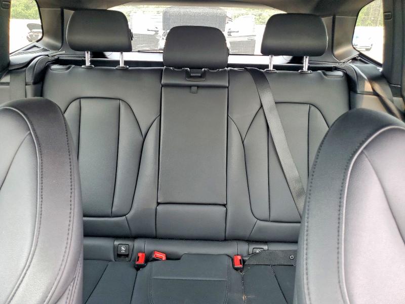 Photo 10 from auction – 2018 BMW X3 with VIN 5UXTR9C54JLD73588