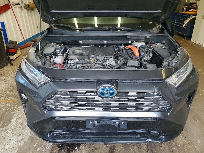 Photo 12 from auction – 2020 TOYOTA RAV4 with VIN 4T3EWRFV9LU001403