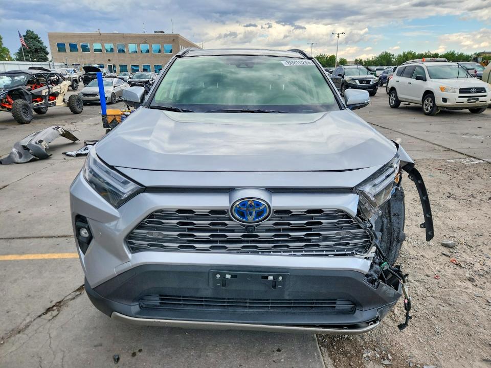 Photo 5 from auction – 2024 TOYOTA RAV4 with VIN JTMD6RFV3RD137589