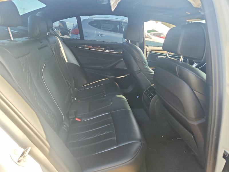 Photo 10 from auction – 2018 BMW 540 with VIN WBAJE7C52JWD53196