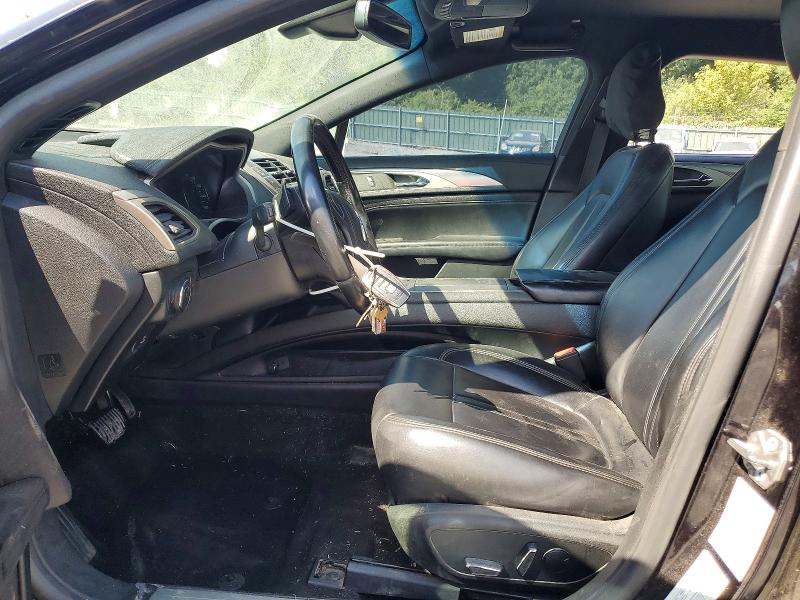 Снимка 7 от търг – 2020 LINCOLN MKZ с VIN 3LN6L5A90LR609519