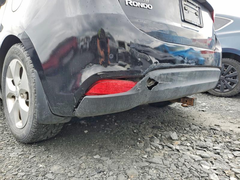 Photo 13 from auction – 2015 KIA RONDO with VIN KNAHT8A37F7079939