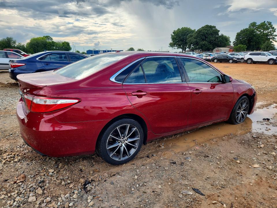 Photo 3 from auction – 2015 TOYOTA CAMRY with VIN 4T1BK1FK3FU554700