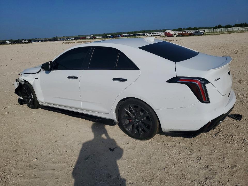 Photo 2 from auction – 2022 CADILLAC CT4 with VIN 1G6DC5RK2N0111752