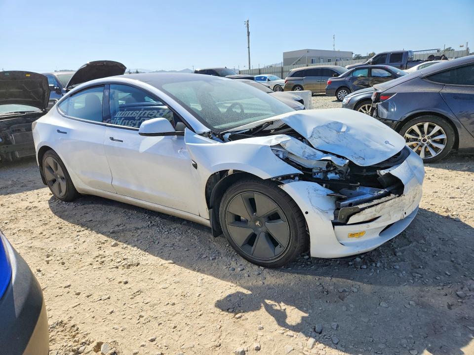 Photo 4 from auction – 2021 TESLA MODEL 3 with VIN 5YJ3E1EA3MF074798