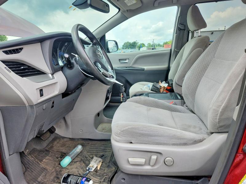 Photo 7 from auction – 2019 TOYOTA SIENNA with VIN 5TDJZ3DCXKS219063
