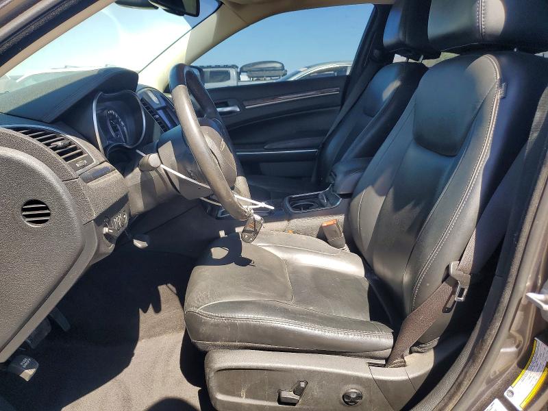 Photo 7 from auction – 2016 CHRYSLER 300 with VIN 2C3CCAAG4GH211900