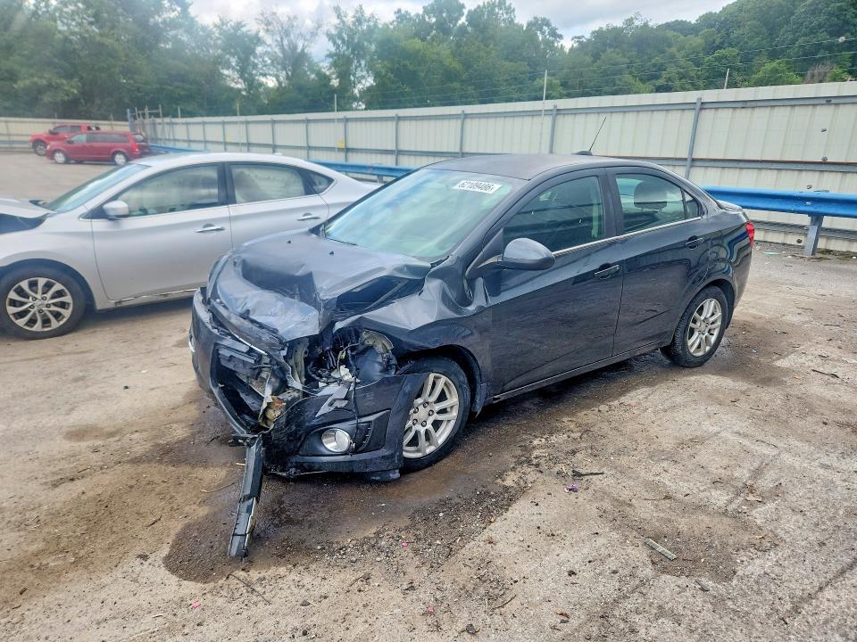 CHEVROLET SONIC 2015 with VIN 1G1JC5SH3F4149847 - Photo from auction