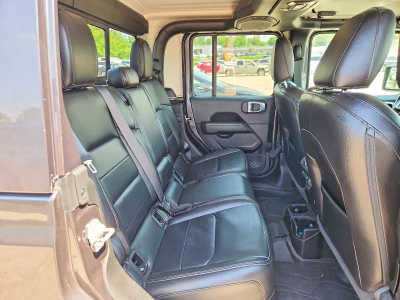 Photo 11 from auction – 2021 JEEP GLADIATOR with VIN 1C6HJTFGXML551859