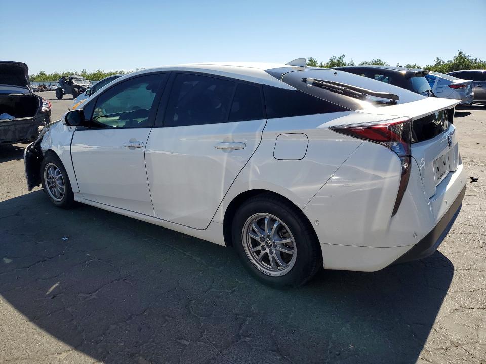 Photo 2 from auction – 2018 TOYOTA PRIUS with VIN JTDKARFU4J3061629