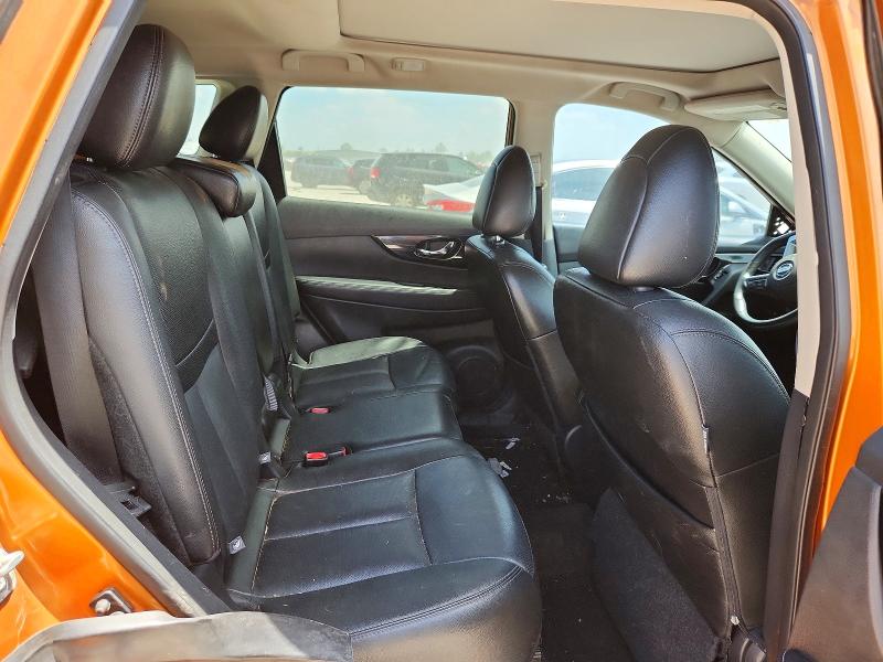 Photo 10 from auction – 2018 NISSAN ROGUE with VIN 5N1AT2MT2JC710167
