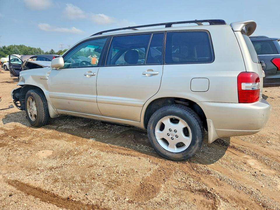Photo 2 from auction – 2005 TOYOTA HIGHLANDER with VIN JTEEP21A550100635