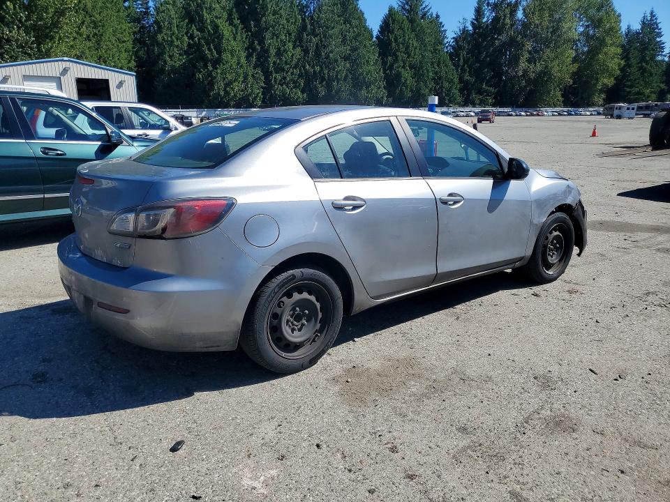 Photo 3 from auction – 2013 MAZDA 3 with VIN JM1BL1U72D1708084