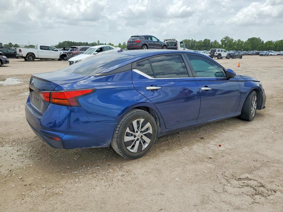 Photo 3 from auction – 2020 NISSAN ALTIMA with VIN 1N4BL4BV0LC221543