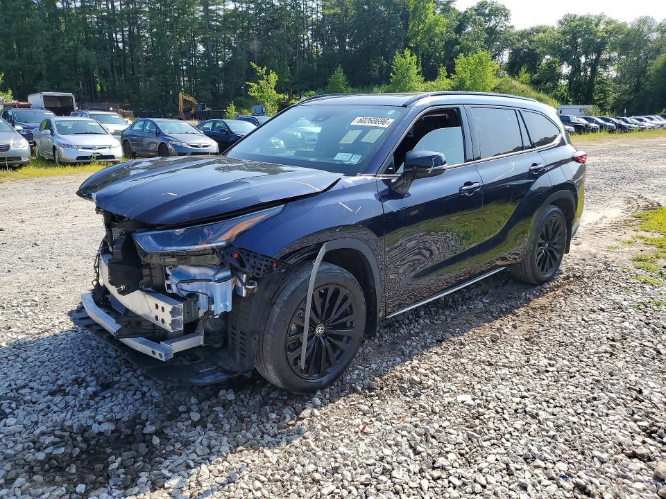 2023 TOYOTA HIGHLANDER - Търг №60268696
