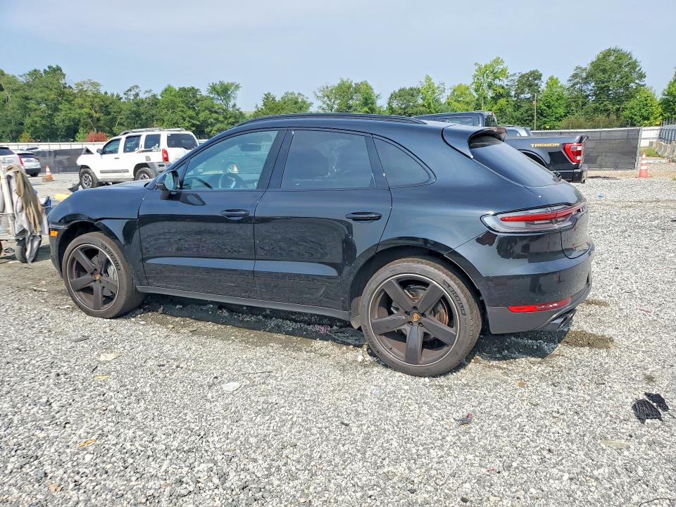 Photo 2 from auction – 2019 PORSCHE MACAN with VIN WP1AB2A5XKLB30663