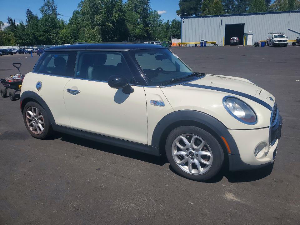 Photo 4 from auction – 2015 MINI COOPER with VIN WMWXP7C51F2A58528