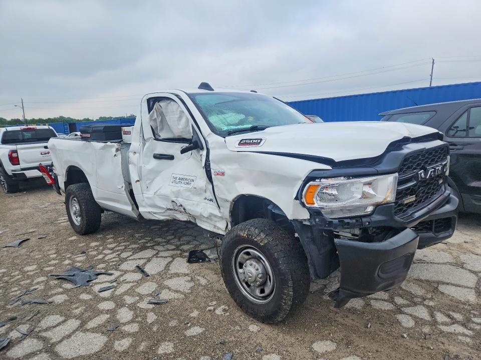 Photo 4 from auction – 2019 RAM 2500 with VIN 3C6MR5AJ5KG704289