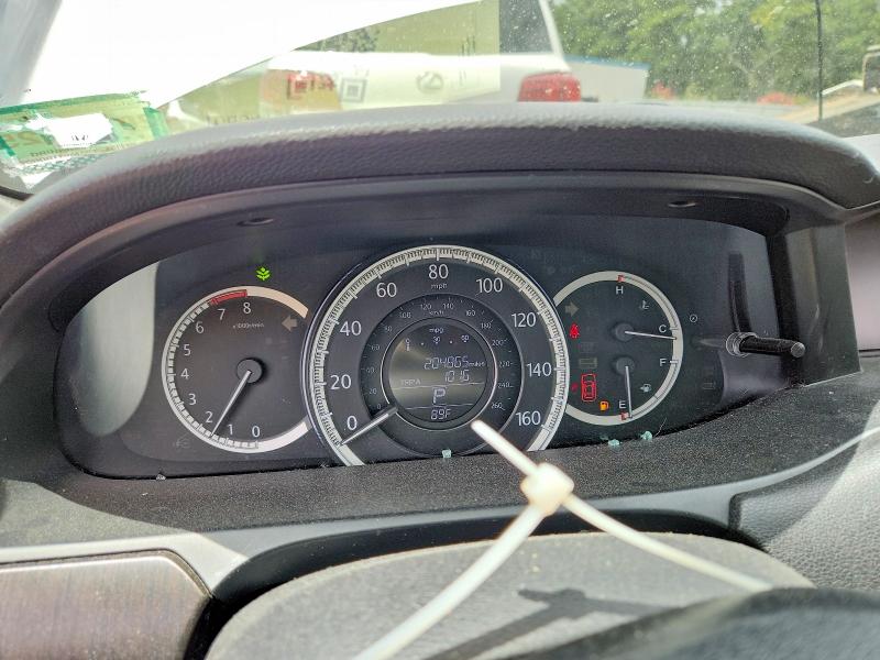 Photo 9 from auction – 2015 HONDA ACCORD with VIN 1HGCR2F75FA186576