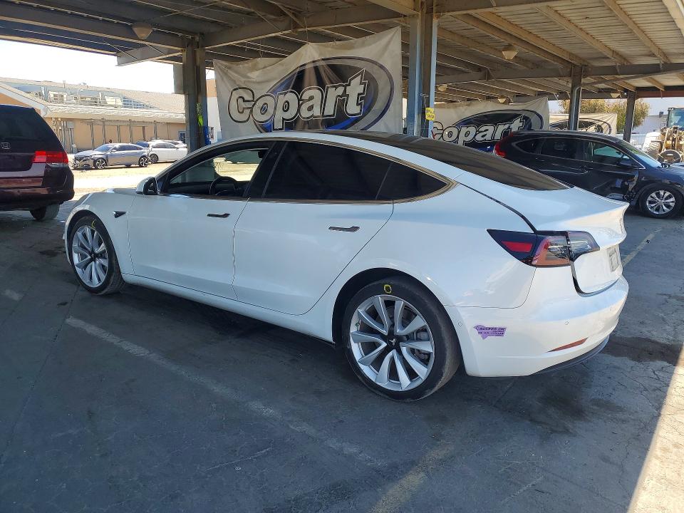 Photo 2 from auction – 2018 TESLA MODEL 3 with VIN 5YJ3E1EA7JF164662