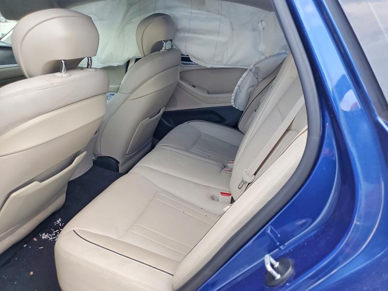 Photo 10 from auction – 2015 HYUNDAI GENESIS with VIN KMHGN4JF0FU062702