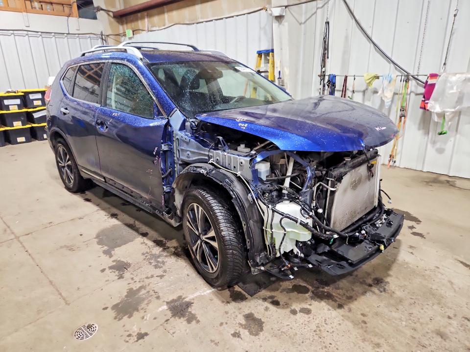 Photo 4 from auction – 2017 NISSAN ROGUE with VIN JN8AT2MVXHW028012