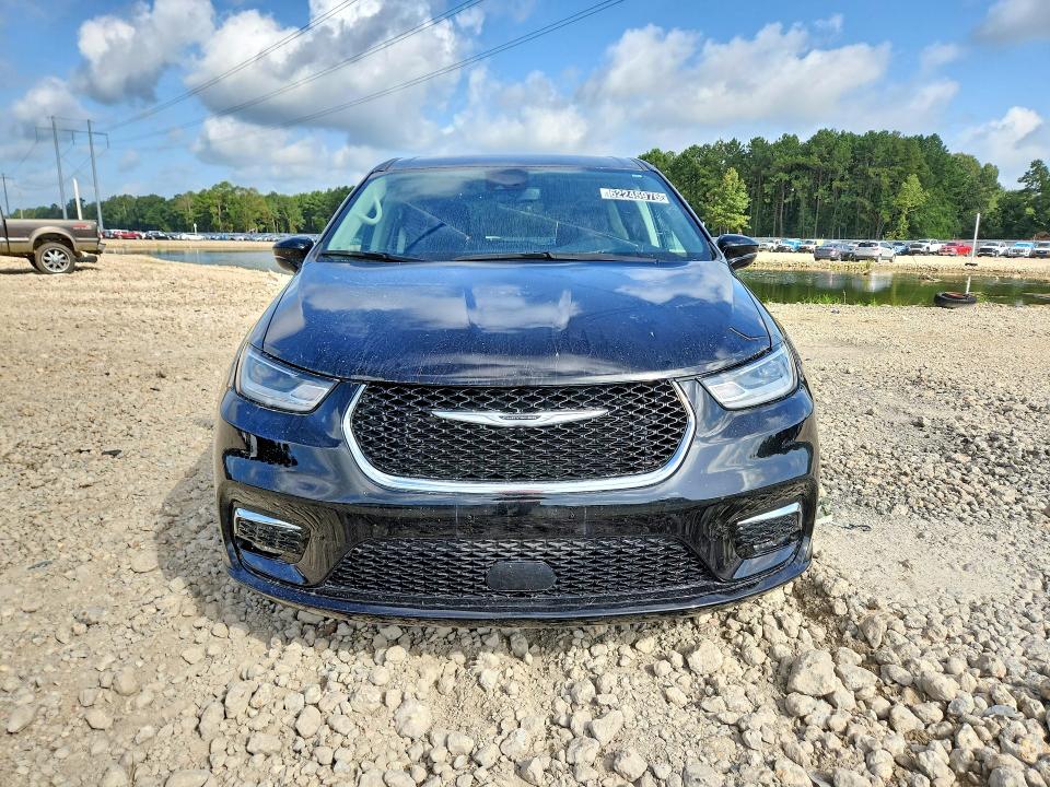 Photo 5 from auction – 2024 CHRYSLER PACIFICA with VIN 2C4RC1S74RR130610