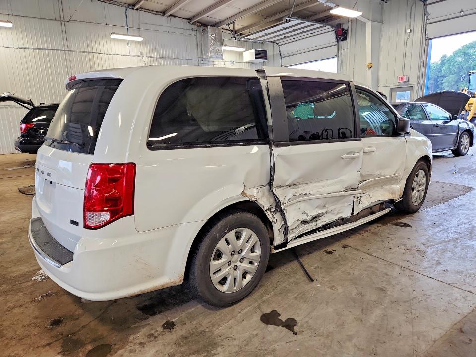 Photo 3 from auction – 2015 DODGE GRAND CARAVAN with VIN 2C4RDGBG6FR507305