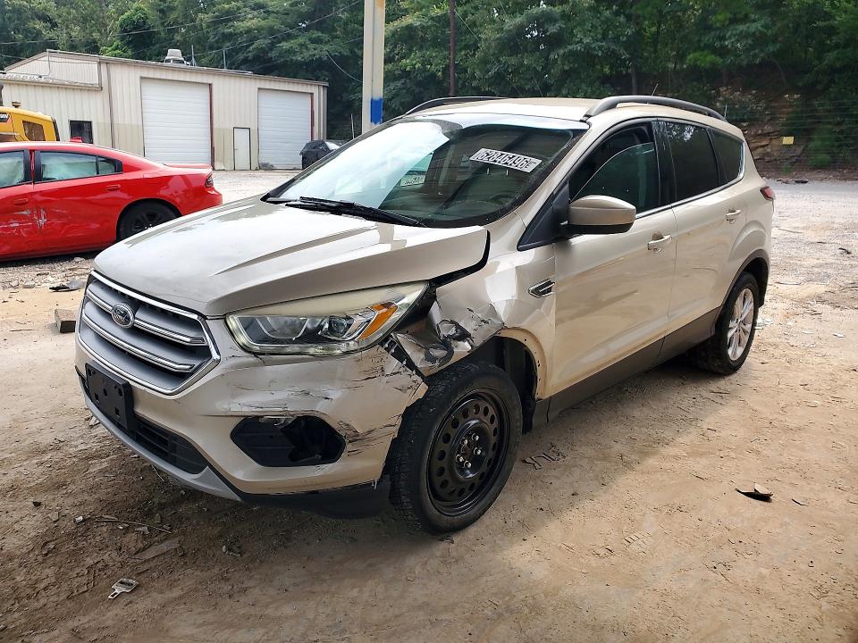 FORD ESCAPE 2017 with VIN 1FMCU9GD0HUE81706 - Photo from auction