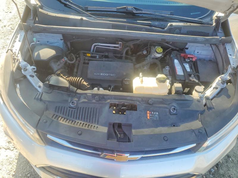 Photo 11 from auction – 2017 CHEVROLET TRAX with VIN KL7CJKSB0HB185457