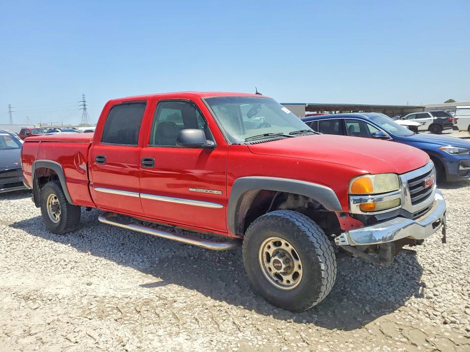 Снимка 4 от търг – 2004 GMC SIERRA с VIN 1GTHC23U74F259124